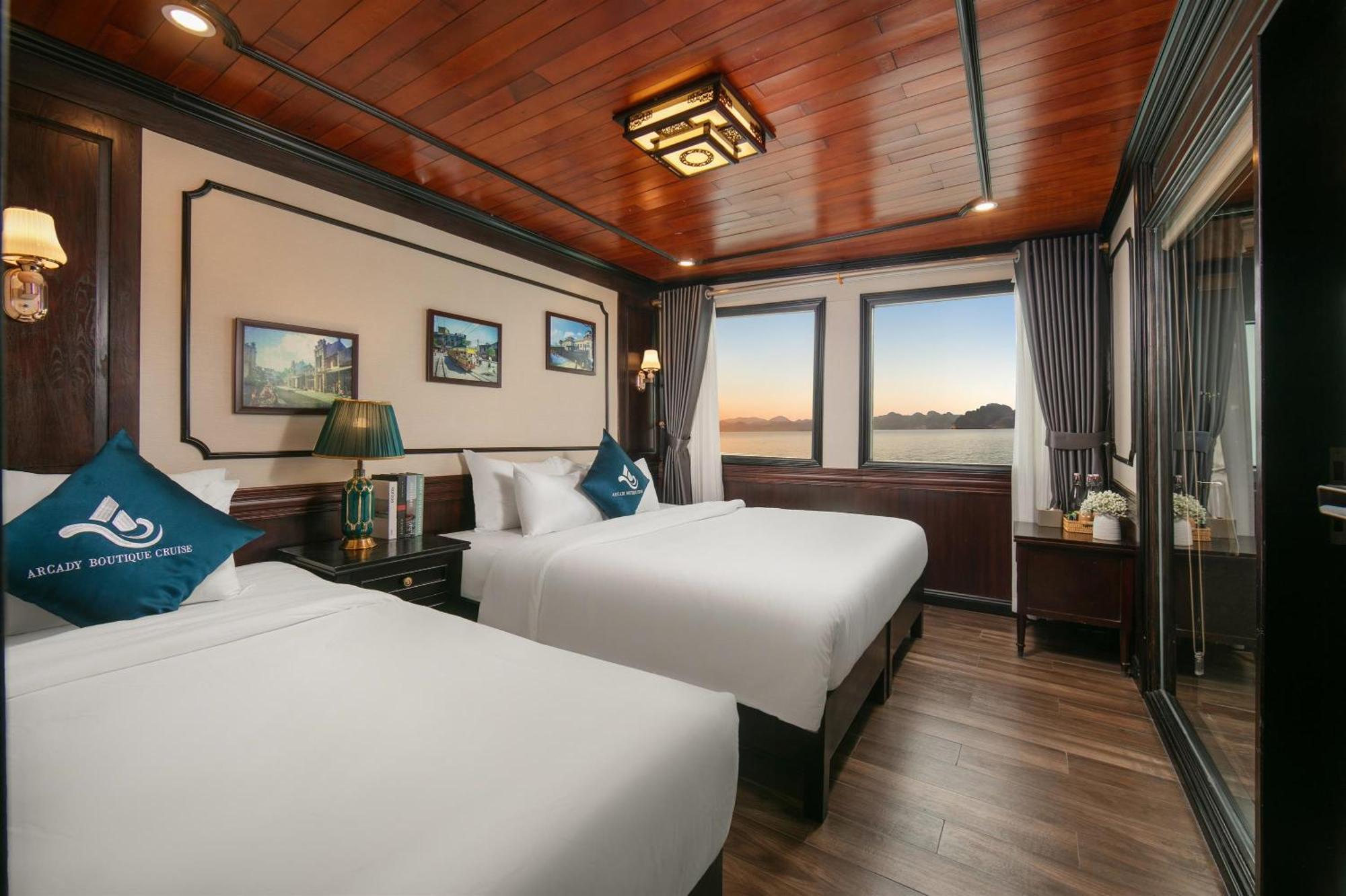 Arcady Cruise Hạ Long