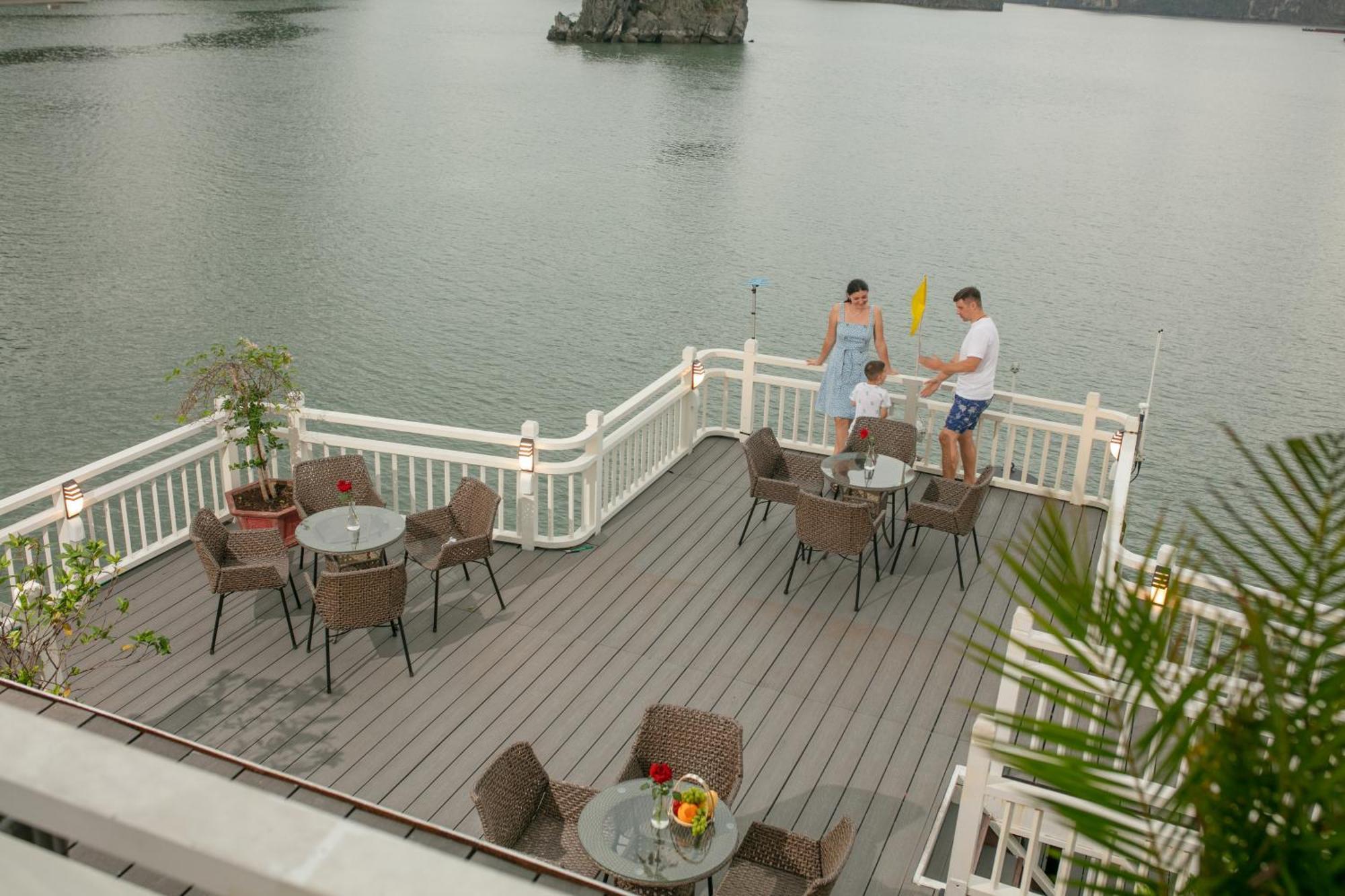 Arcady Cruise * Hạ Long